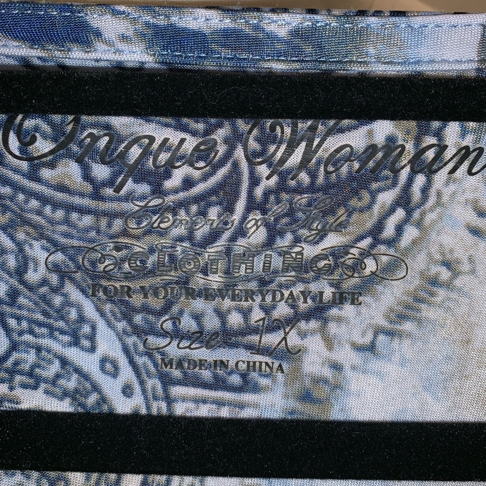 Beautiful shirt - Picture 5 of 8